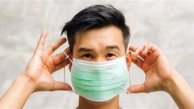 استشاري مناعة يحذر من تجاهل الكمامة: تسبب هلاك المئات