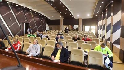 بدء اجتماع مازن مرزوق مع أندية الدوري إعلان تفاصيل الموسم الجديد | صور