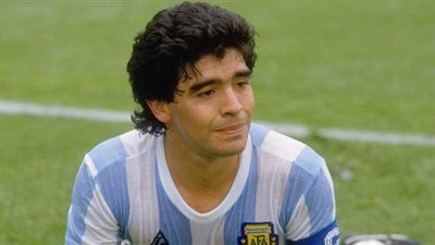 فتح تحقيق حول إهمال محتمل أدى إلى وفاة مارادونا