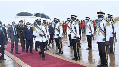 رئيس جنوب السودان يشيد بالجهود المصرية المخلصة في تحقيق السلام والاستقرار