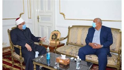 وزير الأوقاف: تزويد 35 مسجدا بالطاقة الشمسية في الوادي الجديد