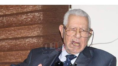 زوجة مكرم محمد أحمد تكشف  تطور حالته الصحية