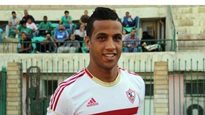 بعد فسخ تعاقده ودفع نصف مليون جنيه.. سموحة يقترب من ضم هذا اللاعب