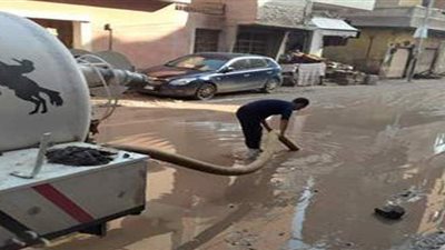 مراجعة صلاحية أعمدة الإنارة بشوارع أبو كبير بالشرقية