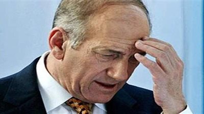 إيهود أولمرت يطالب الجاسوس بولارد  بعدم السفر لإسرائيل