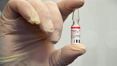 تقرير:  بريطانيا تعتمد اللقاح المضاد لكوفيد-19 خلال أيام