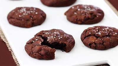 طريقة عمل الكوكيز بالكاكاو