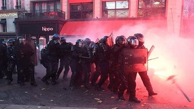 السر في المادة الـ 24.. ما  هو قانون الأمن الشامل الذي أشعل فرنسا؟ | صور