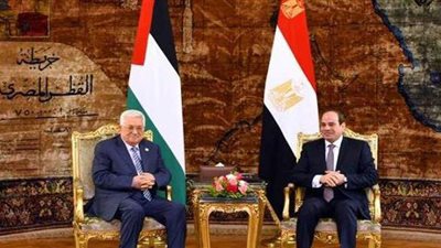 رئيس فلسطين يصل القاهرة.. ويبحث مع السيسي تطورات القضية الفلسطينية غدا