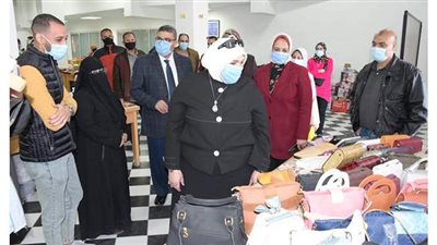 50 جناحا مشاركا في معرض تراثنا بجامعة القناة | صور