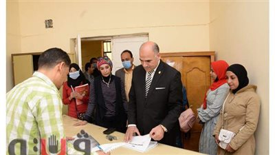 رئيس جامعة الأقصر في  زيارة تفقدية لكلية السياحة والفنادق | صور