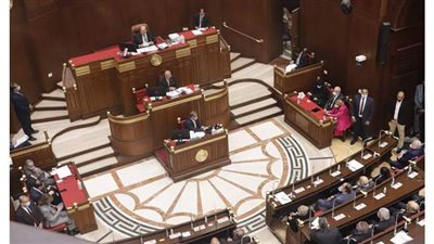 رشا وسيم عبد الرحمن تؤدي اليمين الدستورية نائبا بمجلس الشيوخ