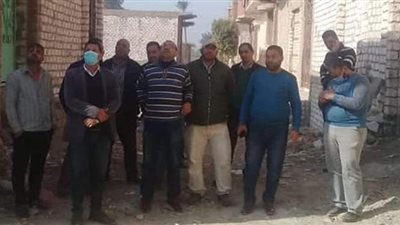 إيقاف حالة تعد بالبناء المخالف بدون ترخيص بمدينة المنيا