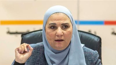 حقيقة حرمان غير المتزوجة والمطلقة من معاش والدها عند بلوغها سن الـ 24 عاما