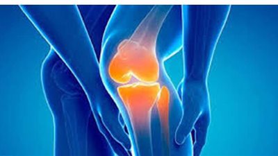 أسباب الإصابة بخشونة الركبة وطرق علاجها