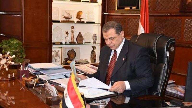 وزير القوي العاملة