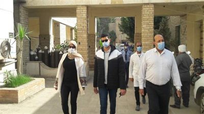 نائبا محافظ القليوبية في جولة مفاجئة بمستشفى التأمين الصحى