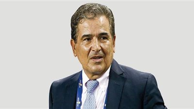 كواليس إقالة الكولومبي بينتو من تدريب منتخب الإمارات