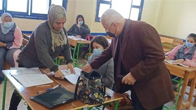 جولة لوكيل وزارة التربية والتعليم بالإسكندرية على مدارس الجمرك