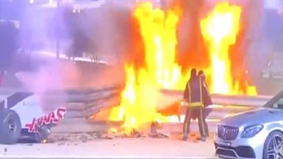 لحظة إنقاذ  سائق فرنسي بعد حادث مرعب في جائزة البحرين الكبري | فيديو