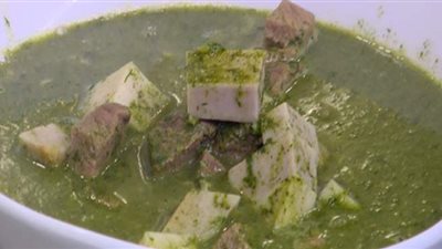 طريقة عمل القلقاس بالخضرة