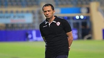 أول ظهور لعبد الحليم علي بعد تعيينه مديرا للكرة بنادي الزمالك | فيديو