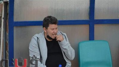 10 صور ترصد حزن رضا عبدالعال بعد الهزيمة الأولى لطنطا في القسم الثاني