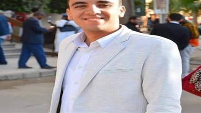 حاتم أحمد يكتب: وهم.. ولد من الاحتياج