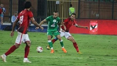سيسيه يتقدم بالهدف الأول للاتحاد في مرمى الأهلي