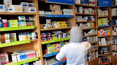 ٧ فئات تعمل على مدار الساعة فى مواعيد المحال الجديدة.. أبرزها الصيدليات والسوبر ماركت