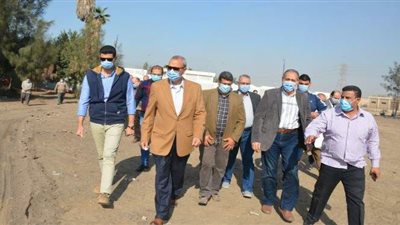 محافظ القليوبية يتفقد مشروع الـ 30 مليون بيضة بالخانكة