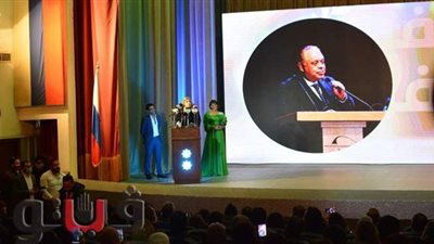 المركز الثقافي الروسي يكرم أشرف زكي بحضور نجوم الفن