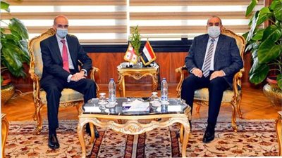 وزير الطيران المدنى يلتقى سفير جورجيا لتعزيز الاتفاقية الجوية بين البلدين