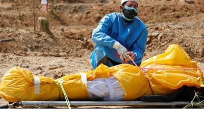 حكم الامتناع عن دفن موتى كورونا؟.. مفتي الجمهورية يجيب