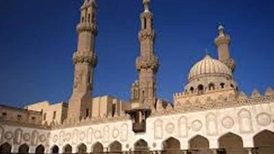 داعية إسلامي: الأزهر يدافع عن قضايا المسلمين بمبدأ 