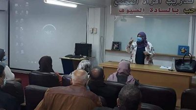 دورة تدريبية حول 