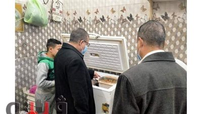 محافظ المنيا يكلف رؤساء المراكز بمتابعة تنفيذ قرارات مواعيد غلق المحلات