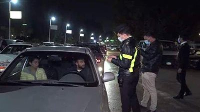 حملة ليلية بأمن القاهرة  لضبط الخارجين عن القانون بمصر القديمة