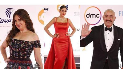 افتتاح مميز للدورة 42 من مهرجان القاهرة السينمائي.. حضور مكثف للنجوم.. تكريم منى زكي بجائزة فاتن حمامة.. ووحيد حامد: حبيت أيامي