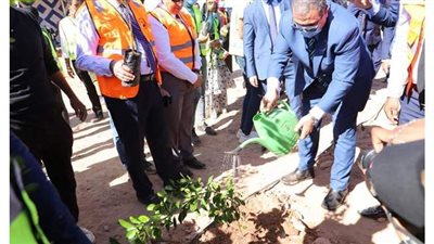 وزير القوى العاملة يشارك 500 طالب بجامعة أسوان ضمن مبادرة 