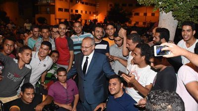 الخشت يهنئ طلاب جامعة القاهرة من ذوي القدرات الخاصة