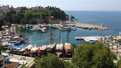 انتقال إدارة ميناء أنطاليا التركي إلى شركة قطرية