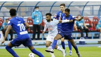 الهلال يقسو على الفتح 0/3 ويتصدر الدوري السعودي