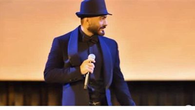 تامر حسنى يعلق على تشبيه مشوارة الفنى بالعندليب