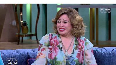 إلهام شاهين تطلق زغرودة على الهواء: 