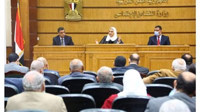 تفاصيل اجتماع وزيرة التضامن الاجتماعي مع هيئة الشراء الموحد والجمعيات الأهلية