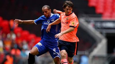 معتز إينو: كوبري ميسي في لقاء الأهلي وبرشلونة وسام على صدري | فيديو