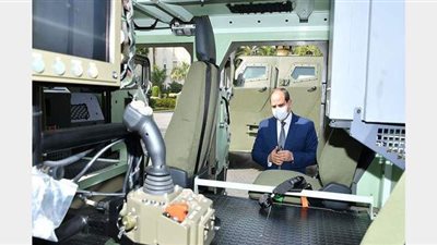 تفقد أعمال تطوير شبكة طرق القاهرة ونماذج المركبات أبرز جولات الرئيس | فيديو