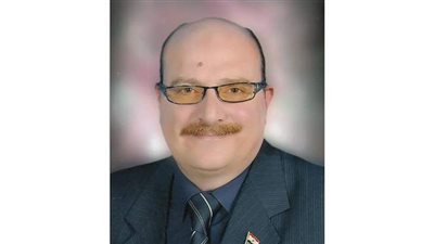 بعد عمل 30 عاما.. مدير الإعلام بجهاز شئون البيئة بإقليم شرق الدلتا يحصل علي لقب المعلم البيئي لعام 2020 من السويد