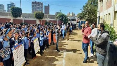 حملات توعية بالإجراءات الاحترازية بين طلاب ملوي في المنيا